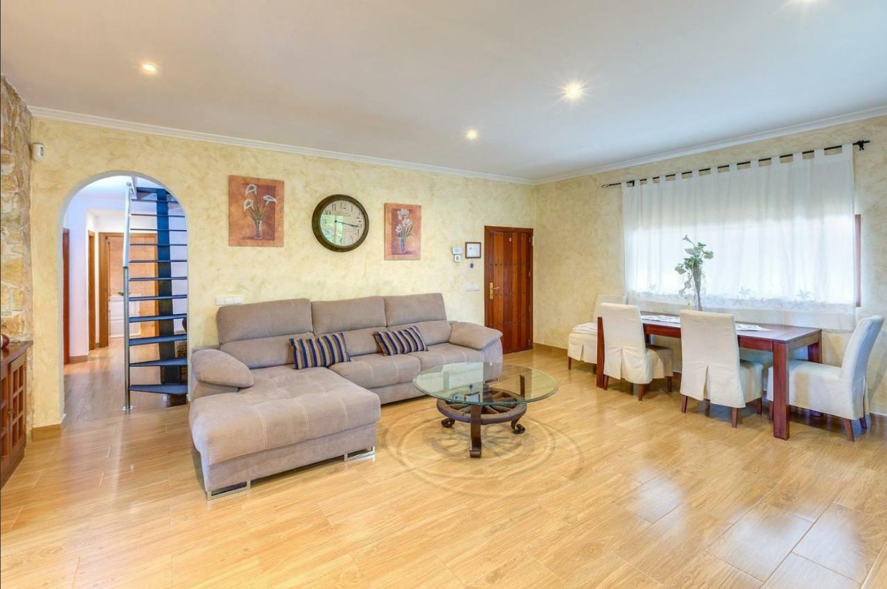 Finca Miralles * Buger